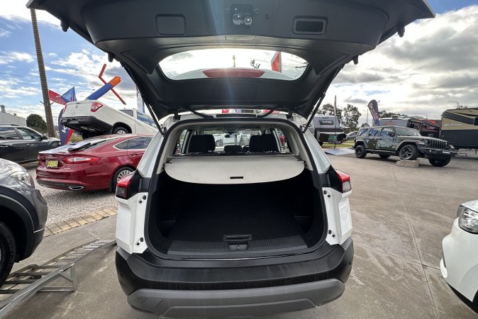 2024 NISSAN X-TRAIL ST (4WD) 7 SEAT