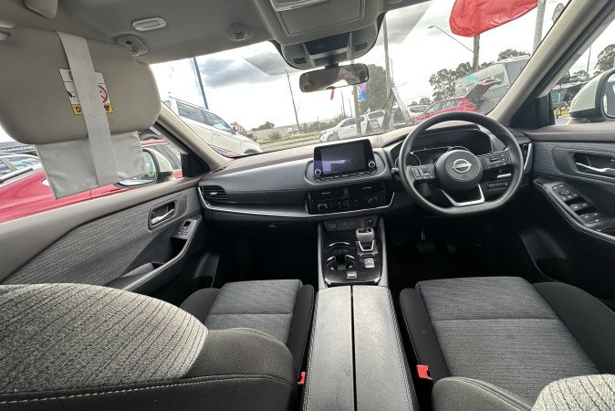 2024 NISSAN X-TRAIL ST (4WD) 7 SEAT