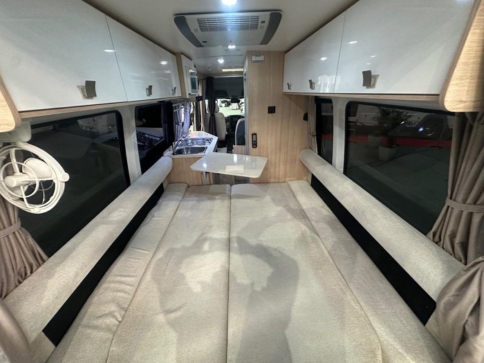 2018 Winnebago Bondi 4S