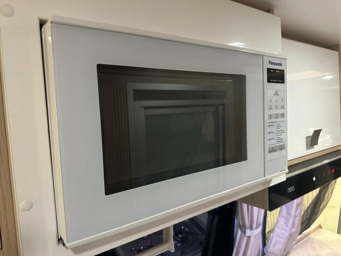 2018 Winnebago Bondi 4S