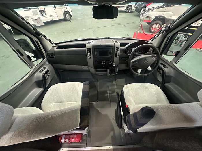 2018 Winnebago Bondi 4S
