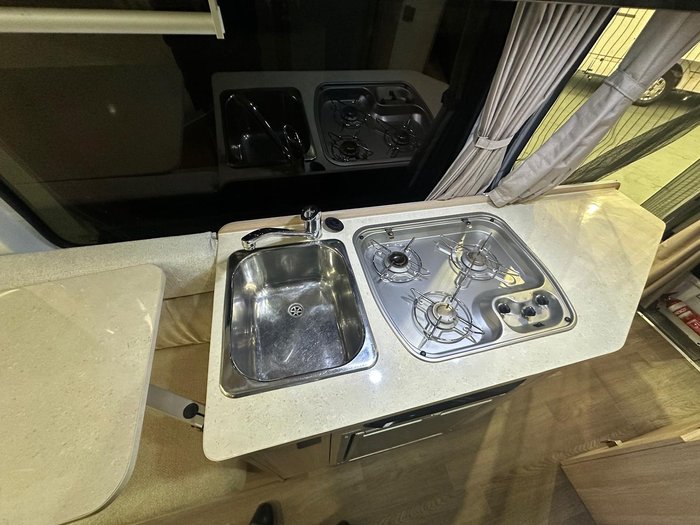 2018 Winnebago Bondi 4S