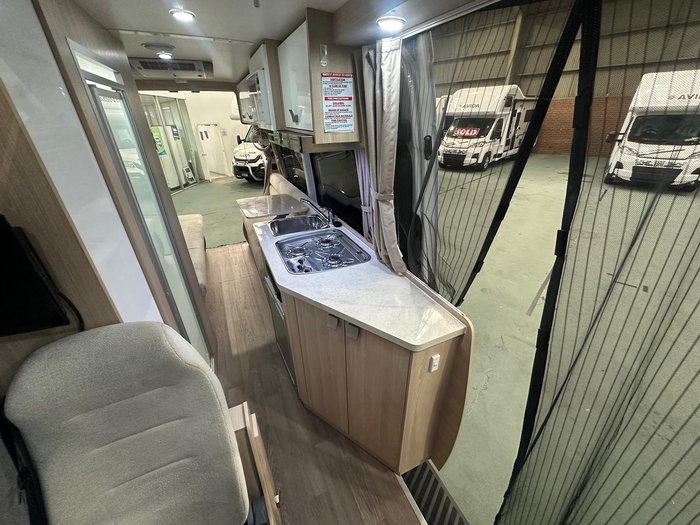 2018 Winnebago Bondi 4S