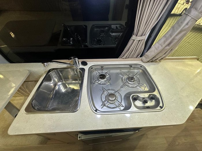 2018 Winnebago Bondi 4S