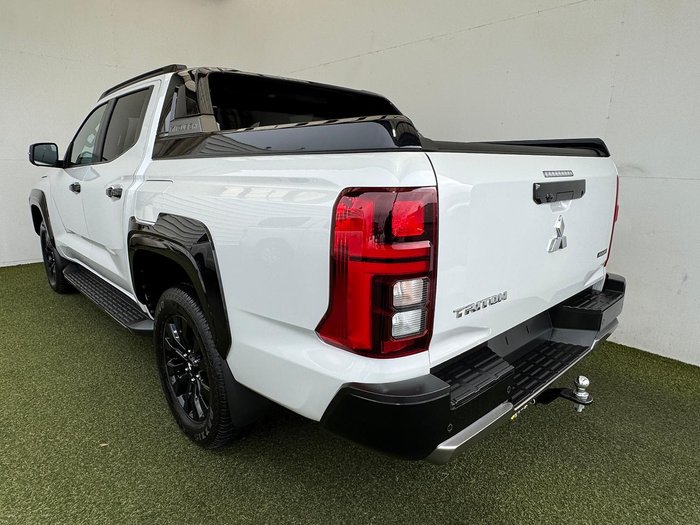2025 Mitsubishi Triton GSR