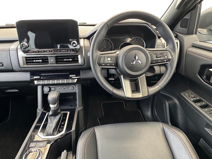 2025 Mitsubishi Triton GSR