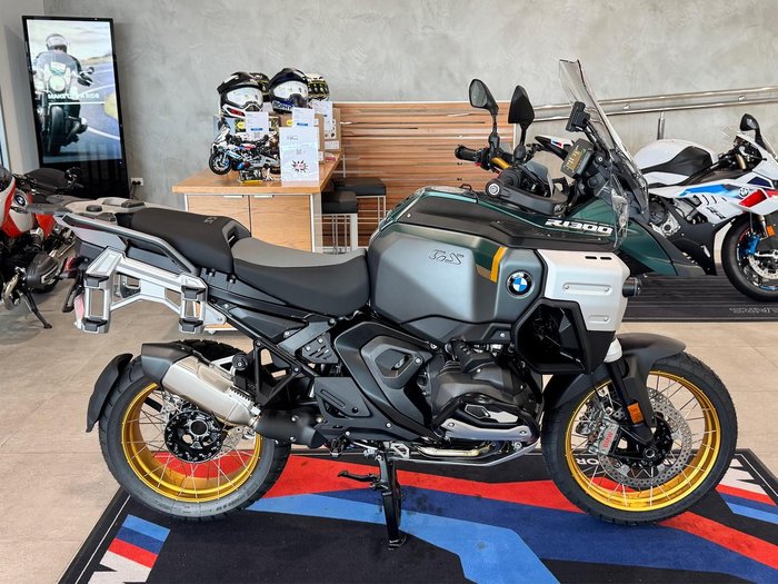 2025 BMW Motorrad R 1300 GS Adventure Option 719 R 1300 Green