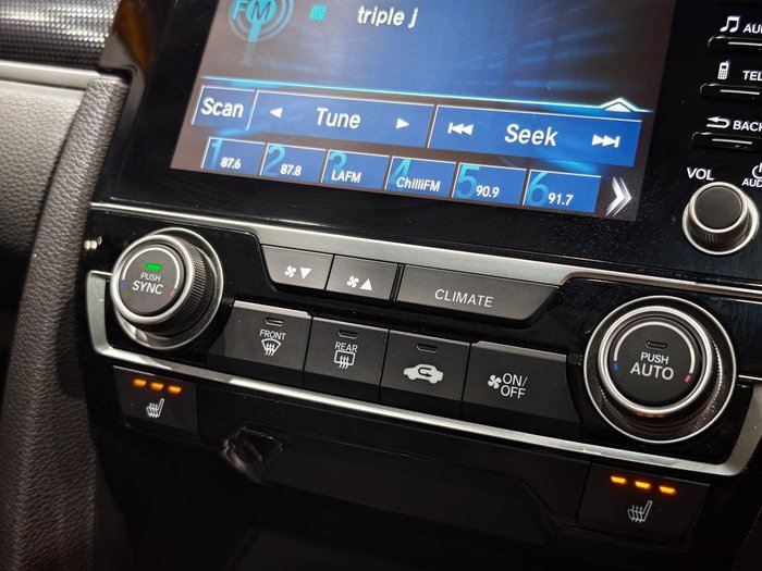 2020 Honda Civic VTi-LX