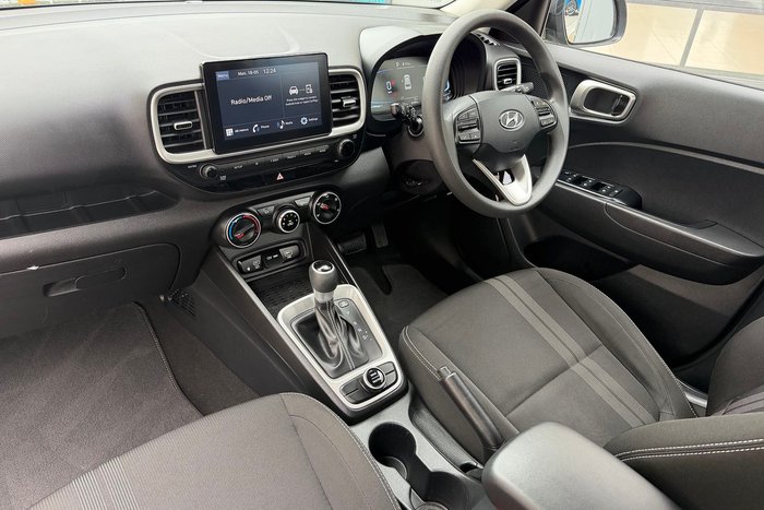 2023 Hyundai Venue Active