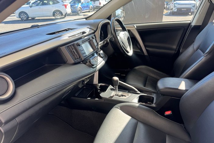 2017 Toyota RAV4 Cruiser