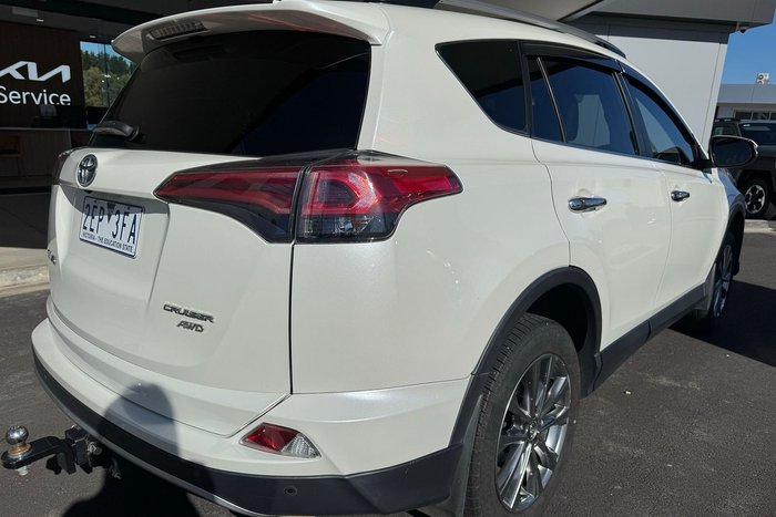2017 Toyota RAV4 Cruiser