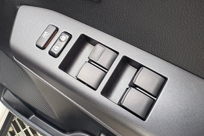 2017 Toyota RAV4 Cruiser