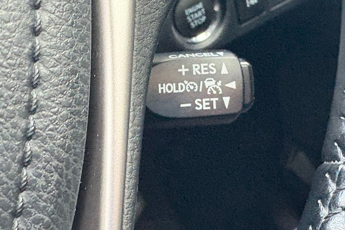 2017 Toyota RAV4 Cruiser
