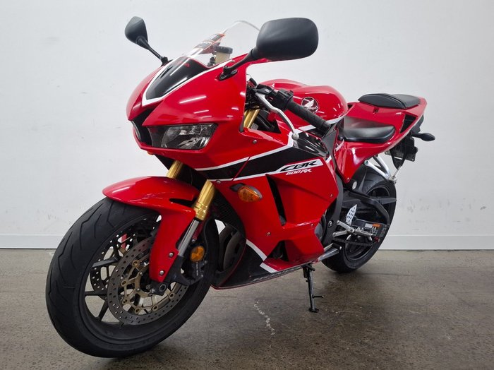 2017 Honda CBR600RR Red