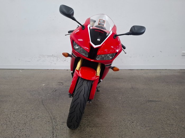 2017 Honda CBR600RR Red
