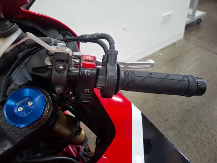 2017 Honda CBR600RR Red