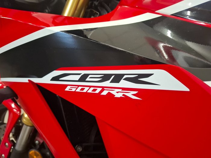 2017 Honda CBR600RR Red