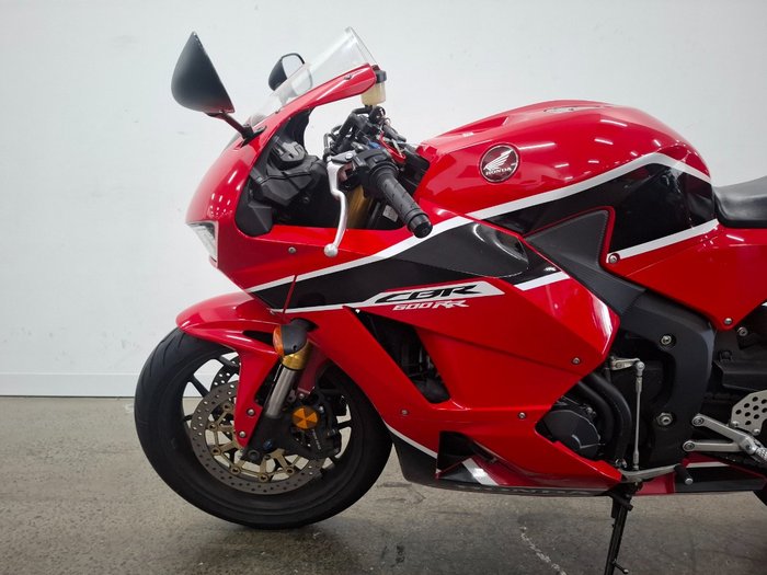 2017 Honda CBR600RR Red