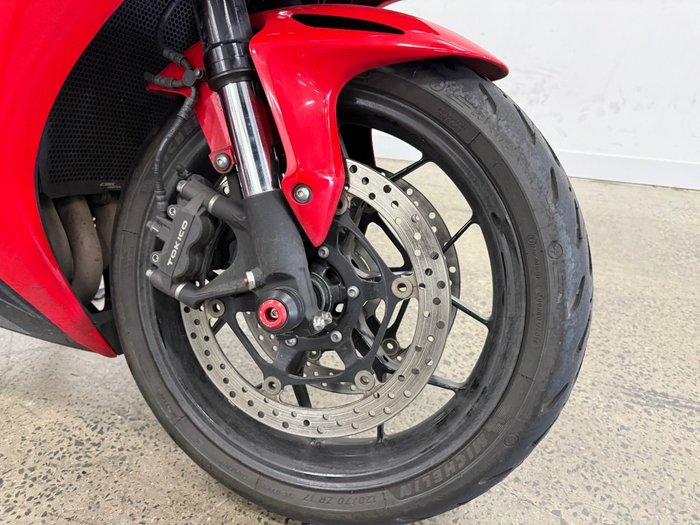 2014 Honda CBR1000RR (FIREBLADE) SP White