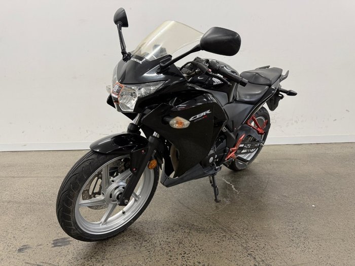 2011 Honda CBR250R Black