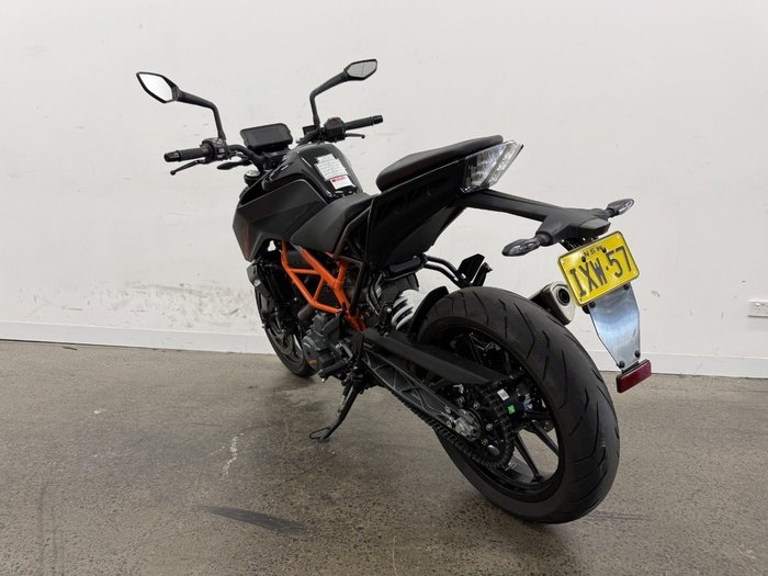 2024 Ktm 390 DUKE Grey