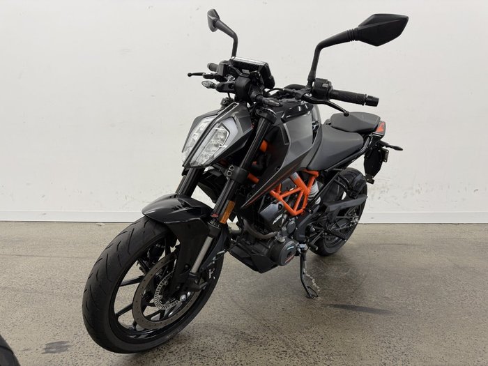 2024 Ktm 390 DUKE Grey