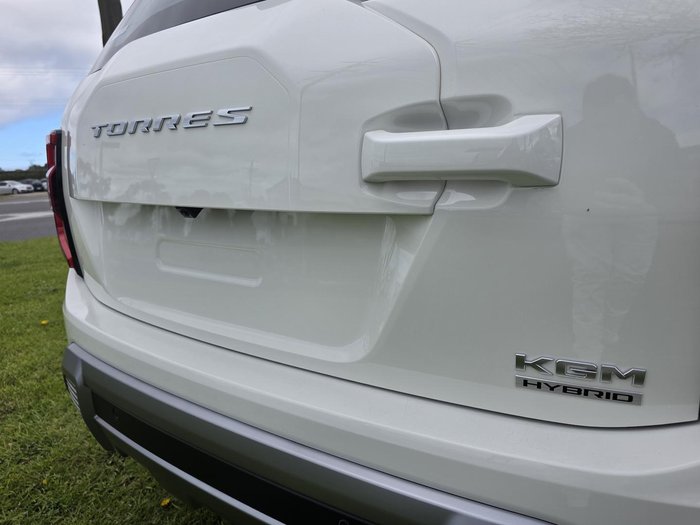 2025 KGM Torres Hybrid K40