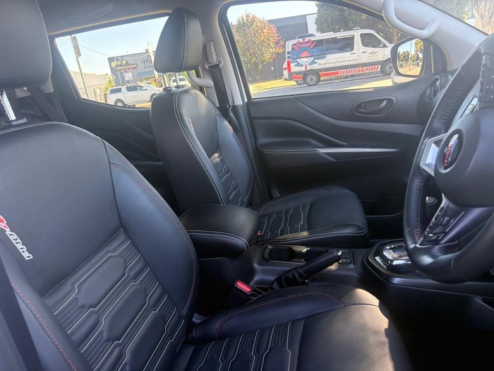 2023 Nissan Navara PRO-4X