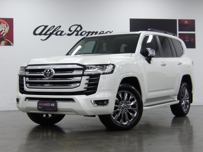 2022 Toyota Landcruiser Sahara ZX