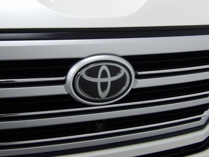 2022 Toyota Landcruiser Sahara ZX