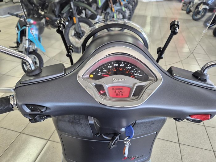 2017 Vespa GTS 300 Super Sport FL GTS Grey