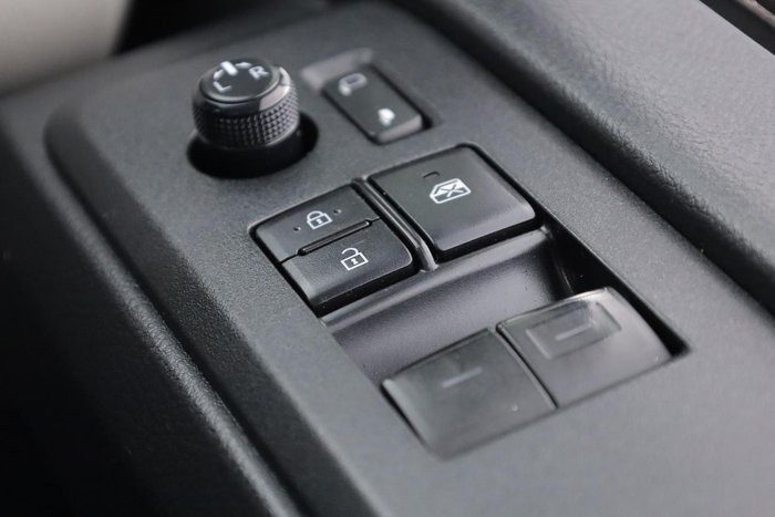 2022 Toyota Hiace