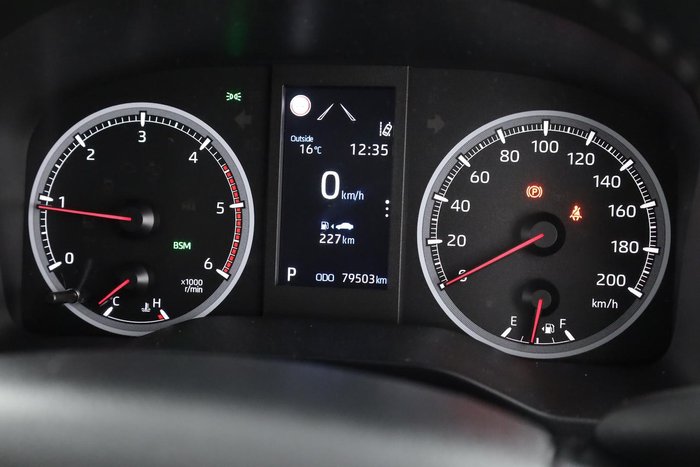 2022 Toyota Hiace