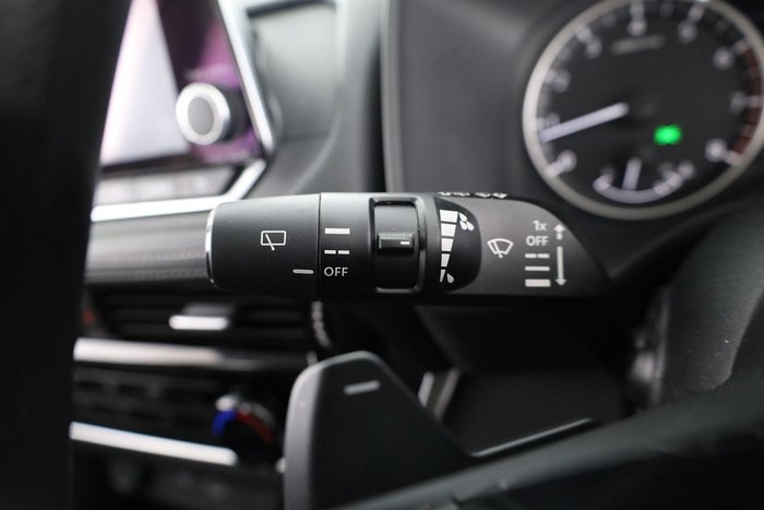 2025 Nissan X-TRAIL ST