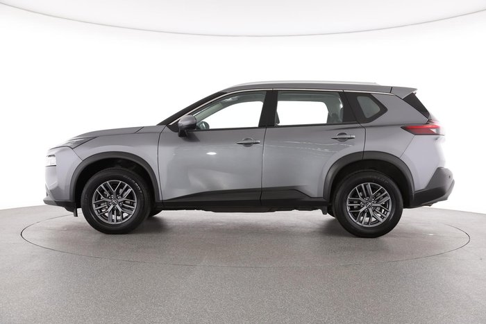 2025 Nissan X-TRAIL ST