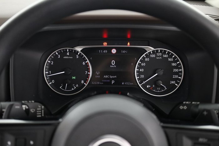 2025 Nissan X-TRAIL ST