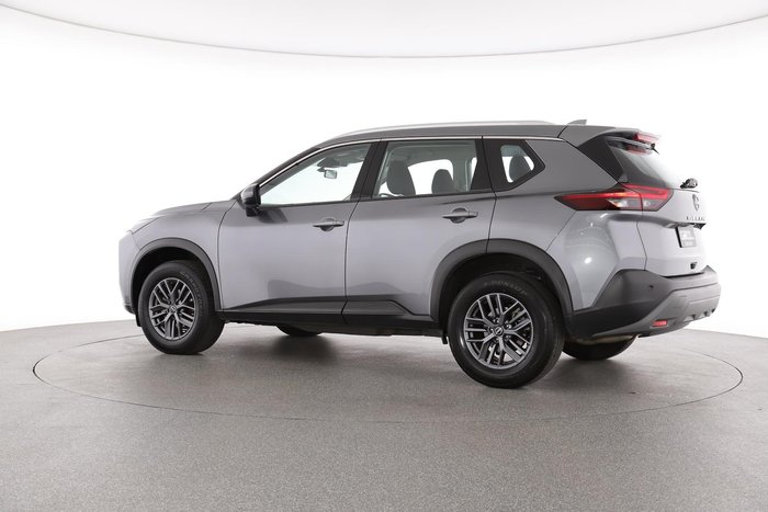 2025 Nissan X-TRAIL ST