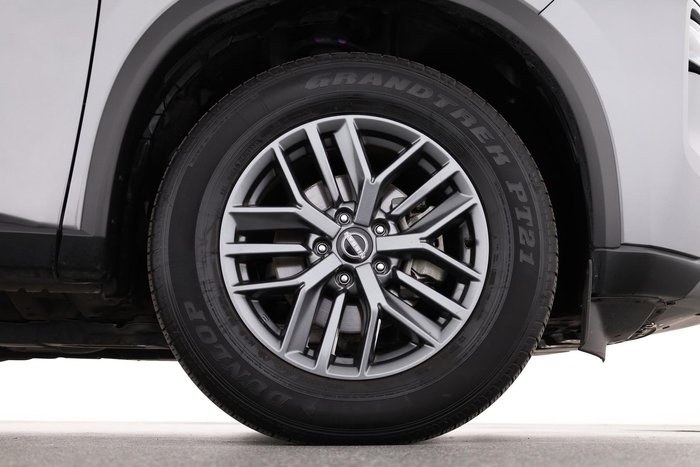 2025 Nissan X-TRAIL ST