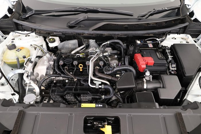 2025 Nissan X-TRAIL ST