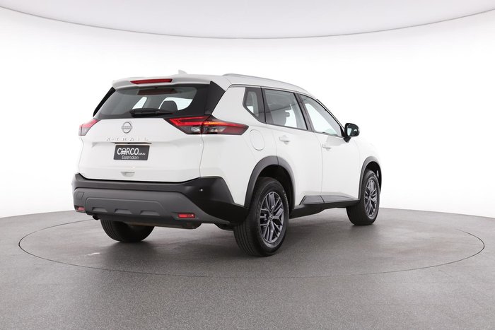 2025 Nissan X-TRAIL ST