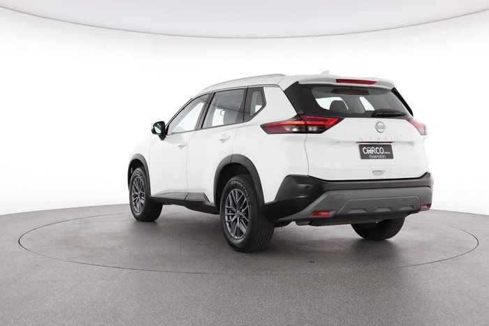 2025 Nissan X-TRAIL ST