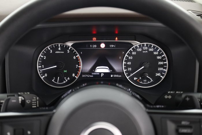 2025 Nissan X-TRAIL ST