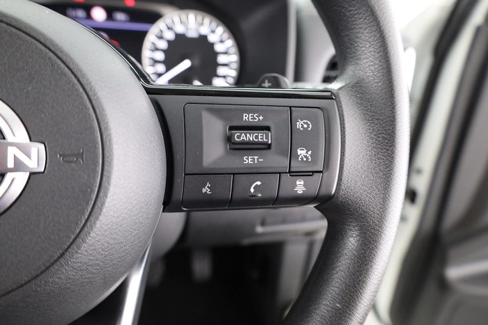 2025 Nissan X-TRAIL ST