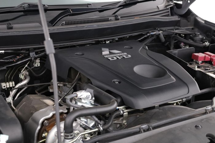 2021 Mitsubishi Triton GLS