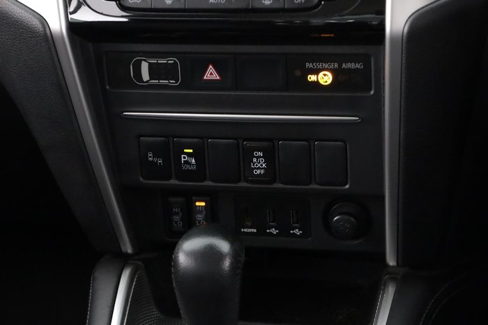 2021 Mitsubishi Triton GLS