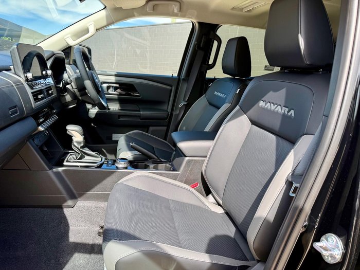 2026 Nissan Navara ST-X