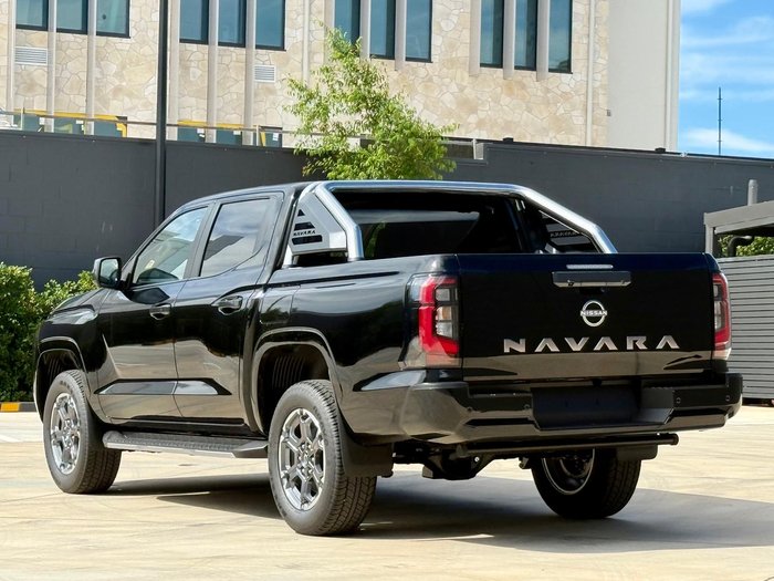 2026 Nissan Navara ST-X