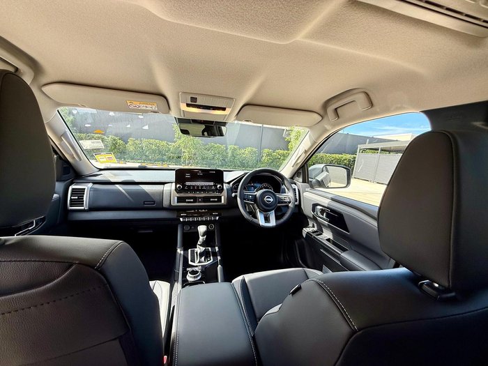 2026 Nissan Navara ST-X