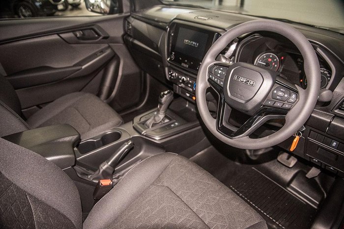 2026 Isuzu D-MAX X-RIDER