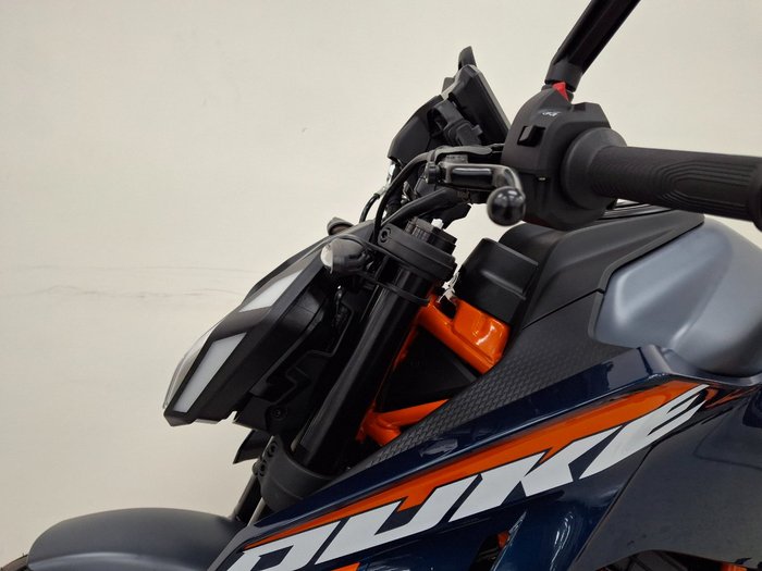 2025 Ktm 390 DUKE Blue
